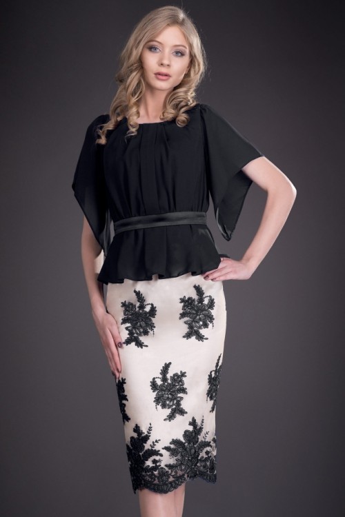 Rochie eleganta cu peplum...