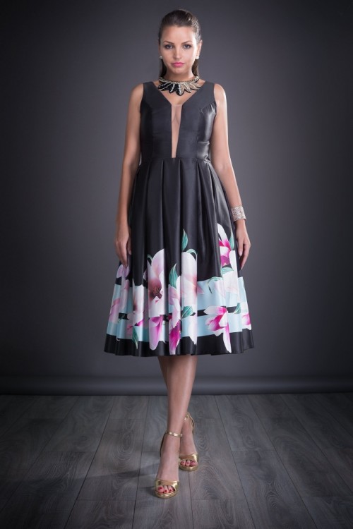 Rochie eleganta cu imprimeu...