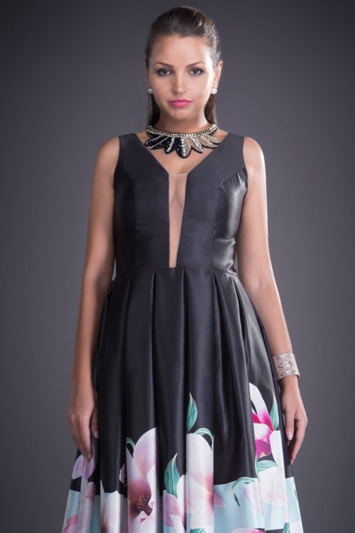 Rochie eleganta cu imprimeu...
